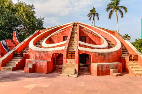 Jantar Mantar Delhi, Jantar Mantar Jaipur Photography, Jantar Mantar Jaipur, Delhi Architecture, Evs Worksheet, Athens By Night, City Palace Jaipur, Jantar Mantar, New Delhi India