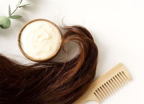 Why Women Should Bathe After Combing Their Hair? Science Explained! https://buff.ly/43MOBJr #Dharma #WeRIndia Shampoo Advertising, Honey Hair Mask, Mask Photography, Hair Science, Easy Photography Ideas, Skincare Products Photography, Hair Mistakes, Natural Face Skin Care, Hair Pack