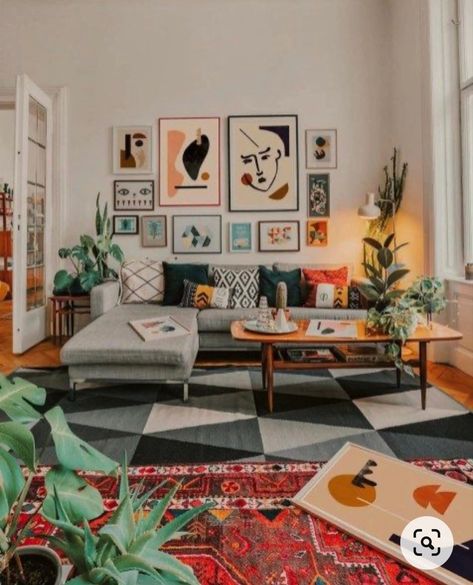 Eclectic Decor Modern, Gray Couch, Small Modern Living Room, Living Room Goals, Small Living Room Decor, Bohemian Living Room, Interior Modern, Design Living Room, Low Budget