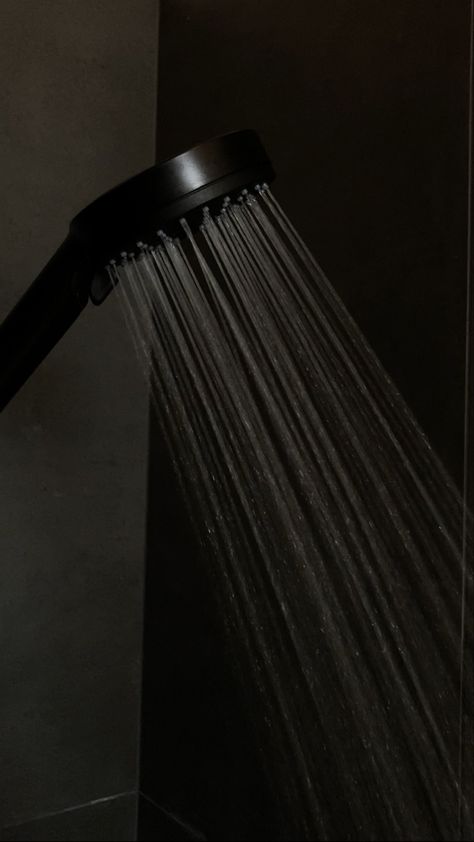 Aesthetic Shower Routine Pictures, Nighttime Shower Aesthetic, Long Shower Aesthetic, Self-care Aesthetic Dark, Health Dark Aesthetic, Relax Night Aesthetic, Moody Wellness Aesthetic, Self Care Evening Aesthetic, Dark Bath Aesthetic