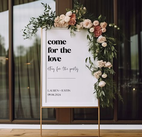 More unique wedding welcome signs have been added to the site! Looking for a custom order? Send me a message and I’d be happy to help! https://piperandpennydesigns.etsy.com #ottawabride #ottawabrides #ontariobride #ontariobrides #ottawawedding #ottawaweddings #ontariowedding #ontarioweddings #canadawedding #canadianbride #weddingsottawa #ottawasmallbusiness #ontariosmallbusiness #weddingsignage #weddingsign #weddingsigns #bridal #bridalshower #bridalshowerinvitation Welcoming Board Engagement, Unique Welcome Signs Wedding, Unique Welcome Signs, Welcome Signage Wedding, Decor Lamaran, Welcome Signs Wedding, Yorkshire Wedding, Wedding Boards, 2025 Wedding