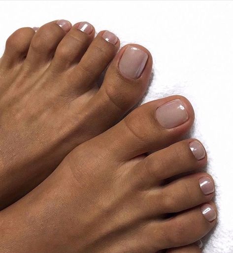 Black Toe Nails, Fall Toe Nails, Makeup Contour, Healthy Makeup, Brown Hairstyles, Gel Pedicure, Pedicure Nail Designs, Pedicure Colors, Gel Toe Nails