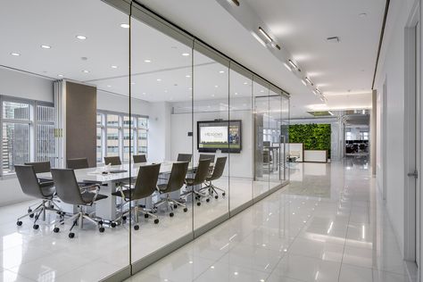 Interior Kantor, Modern Office Interiors, City Office, Office Designs, Modern Office Design, Best Office, Glass Walls, Bureau Design, 아파트 인테리어