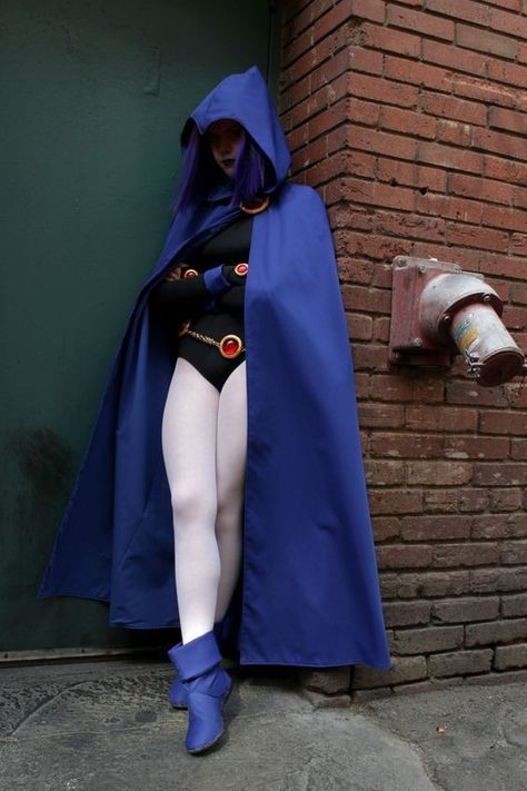 Raven Cosplay, Costume Carnaval, Kostum Cosplay, Dc Cosplay, Idee Cosplay, Joker Cosplay, Halloween Costume Outfits, Fantasias Halloween, Cosplay Characters