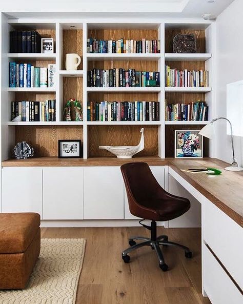 office furniture Productivity levels would soar if we had a home office like this one starring our S Adjustable Bookshelves, Rug Styling, Study Room Design, Small Home Offices, Interactive Whiteboard, Study Area, Home Library Design, Charging Stations, Furniture Catalog