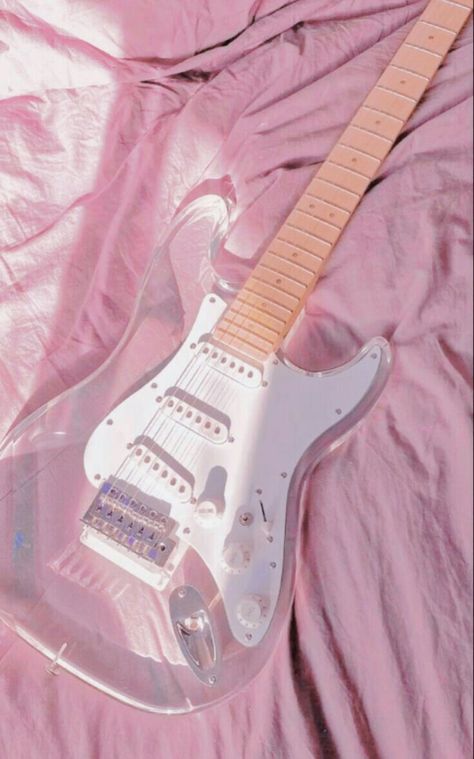 Gitar Vintage, Guitar Aesthetic, Pink Guitar, Electric Guitar Design, Guitar Obsession, Soft Pink Theme, Cool Electric Guitars, Pink Themes, Music Aesthetic