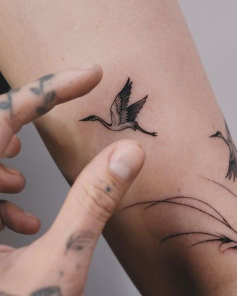 Vlada - tattoo-artist, mentor, human ✨ on Instagram: “First tattoo for Jaqueline 🌸” Loons Tattoos, Tufted Titmouse Tattoo, Cattails Tattoo, Loon Tattoo Ideas Design, Vlada Tattoo, Starling Tattoo, Wagtail Tattoo, Marsh Tattoo, Loon Tattoo