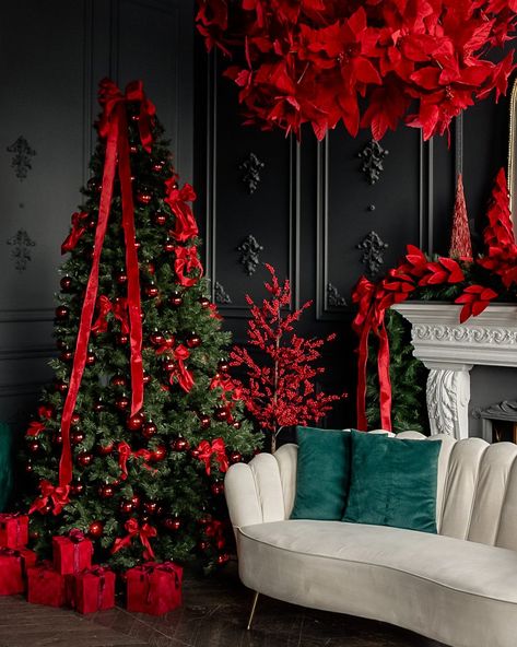 Classy in Red — Winter 2022 | Mint Room Studios Mint Room, Christmas Tree Inspo, Red Christmas Decor, Glam Christmas, Elegant Christmas Trees, Christmas Themes Decorations, Christmas Tree Inspiration, Christmas Interiors, Red Christmas Tree