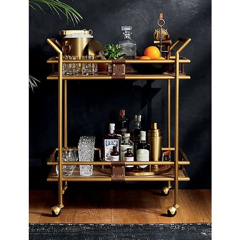 Classy Bar Cart, Zigarren Lounges, Bar Cart Design, Bar Deco, Gold Bar Cart, Bar Sala, Bar Cart Styling, Bar Storage, Coffee Carts