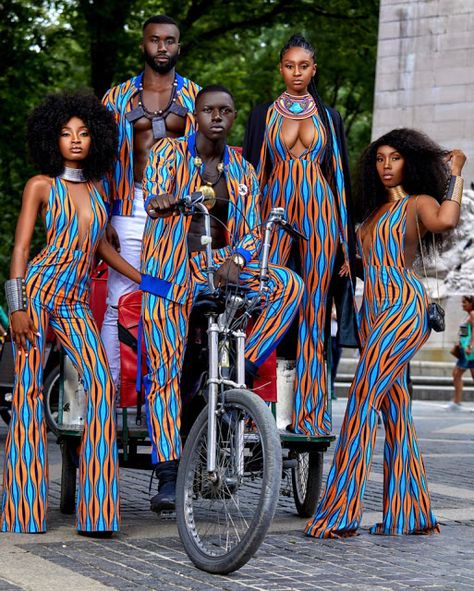 The AfroFusion Spot: Fashion: Lavie by CK 2018 Tâche de Naissance Collection African Inspired Fashion, African Queen, Ankara Dress, Afro Punk, African Print Fashion, African Design, Ankara Styles, African Attire, Inspiration Art