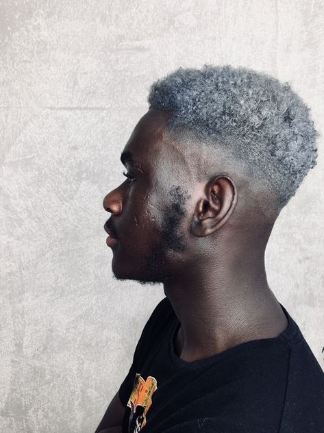 Effective fall hair color for black men 18 ideas to improve your style - mens-talk.online Black Men Hair Dye Ideas, Buzz Designs, Dark Grey Hair Color, Stylish Hair Colors, Hair Color For Dark Skin, Black Hair Cuts, Dyed Hair Men, Blonde Hair Boy, Grey Hair Dye