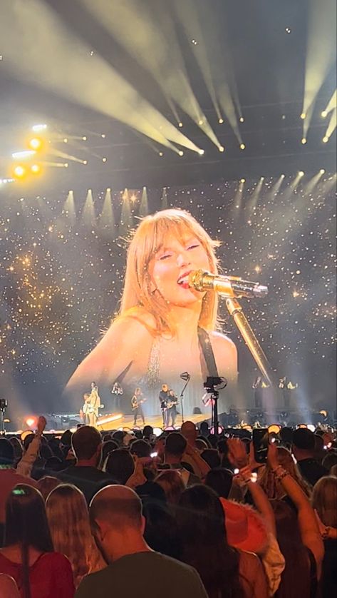 Taylor Swift Fotos, Drømme Liv, Gilmore Girl, Swift Tour, Estilo Taylor Swift, Taylor Swift Concert, Taylor Swift Wallpaper, Long Live Taylor Swift, Live Taylor