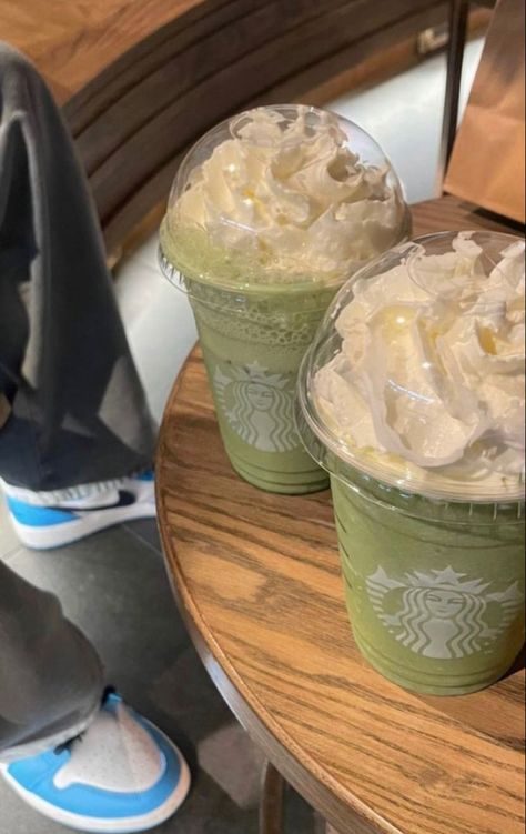 Poser Pic, Matcha Milktea, Japanese Food Names, Just Because Of You, Food Captions, Matcha Drink, Eat Something, Starbucks Drinks Recipes, Delicacy Food