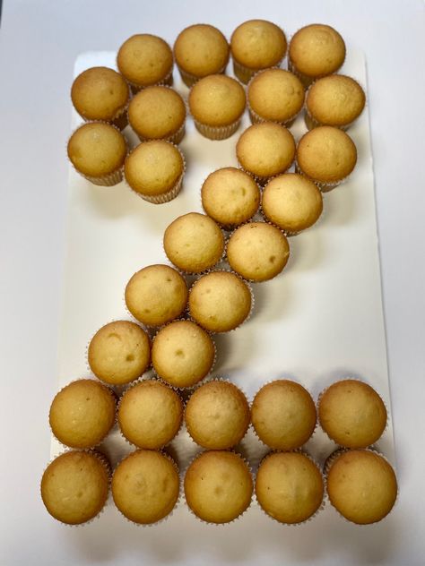 Cake In Number Shape, One Shaped Cupcake Cake, Cupcakes Into Numbers, Cupcakes In 1 Shape, Cupcakes In The Shape Of 1, Number 1 Shaped Food, Pull Apart 1 Cupcake Cake, How To Make A Number 1 Cake, Desserts For One Year Old Party