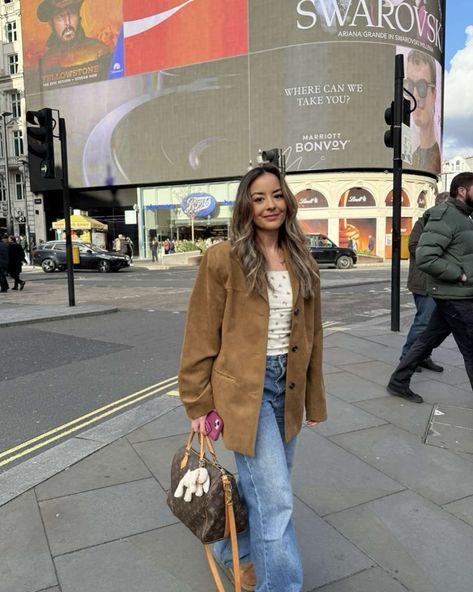 And so the annual trip to London was created 🤝🙂‍↕️ Tan Suede Jacket Outfit, Suede Jacket Outfit, Tan Suede Jacket, Trip To London, Causal Outfits, Casual Dressy, Jacket Outfit, Casual Chic Style, Tan Suede