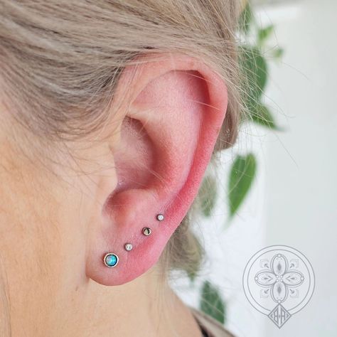 The cutest little stack you've ever laid eyes on 😍 Fresh "3rd" and "4th" piercing fitted with titanium labrets for that comfortable feel. 4th Piercing, The Cutest, Feelings, Quick Saves