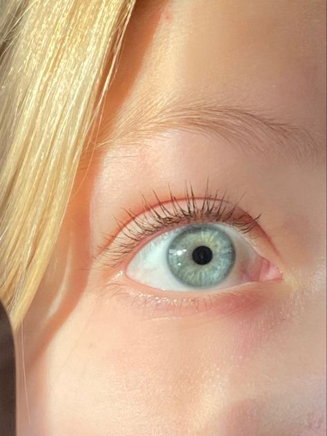 Gray Eyes Blonde Hair, Blue Eyes Close Up, Blonde Blue Eyes Girl, Blue Eyes Pale Skin, Blue Eyes Women, Blonde Hair Hazel Eyes, Pretty Eyes Color, Blue Eyes Aesthetic, Sky Blue Eyes