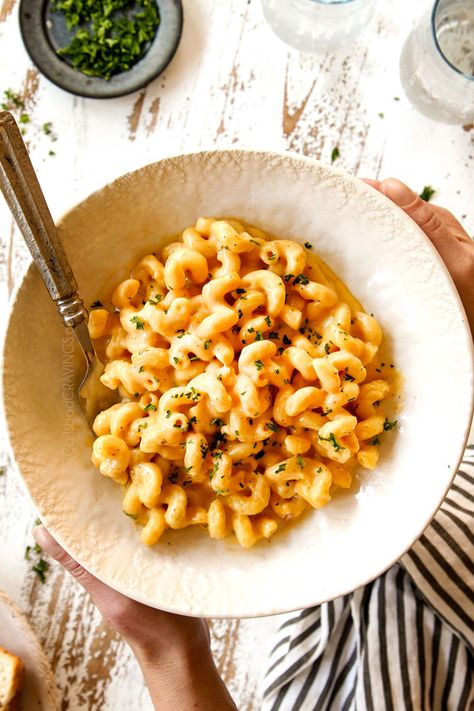 BEST Homemade Mac and Cheese + VIDEO (how to freeze, make ahead, variations) Mac And Cheese Photography, Best Homemade Mac And Cheese, Stove Top Mac And Cheese, Best Mac And Cheese Recipe, Pasta Italia, The Best Mac And Cheese, Healthy Mac N Cheese, Cheese Photography, Best Mac N Cheese Recipe