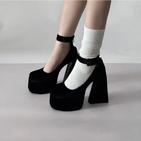 Velvet High Heels, Trendy Boots, Velvet Shoes, Mary Jane Shoes Womens, Square Toe Heels, Chunky High Heels, Super High Heels, Buckled Heels, Jane Shoes