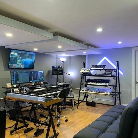 Recording Studio Furniture, Home Studio Desk, Home Recording Studio Setup, Recording Studio Setup, Recording Studio Design, Recording Studio Home, Home Studio Setup, Music Studio Room, Home Recording Studio