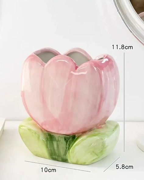 These Pretty Vases are in stock now!!! Very limited stock🤏 Grab yours now!!! Material: ceramic & enamel Flower themed Multi purpose usage Flower vase,Pen holder,Organizer, Make-up Brush Holder,Desk organizer,Stationery,Stationery organizer,Small business, Small business owner,Ceramic decors . . . . #preorder #flowervase #penholder #stationeryshop #stationerybd #stationerybangladesh #preorderdeals #pretty #flower #organiser #stationeryhut #stationeryhaul #kawaii Bedroom Desk Decor, Girl Desk, Office Desk Accessories, Flower Pens, Pen Storage, Kitchen Utensil Holder, Makeup Brush Holder, Writing Utensils, Grunge Room