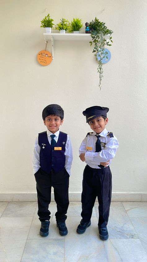 Fancy Dress Ideas For Kids Boys, Fancy Dress Ideas For Kids, Kids Fancy Dress, Fancy Dress Ideas, Toddler Dress Up, Beautiful Bugs, Fancy Dress For Kids, Dressing Up, Kindergarten Activities