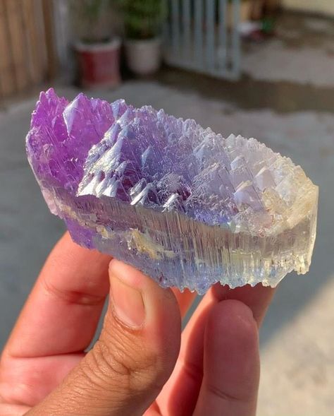 Double terminated Spodumene crystal with unique mountain shape terminations. Its tri color crystal with unique purple, indigo and yellowish colors. Crystal has facet grade clarity. Size: 71*43*34 mm #kunzite #kunzites #kunzitecrystal #kunzitecrystals #spodumene #kunzitestone #kunzita #finemineralspecimens #mineralcollecting #minerali #mineralien #mineralshow #crystalsofinsta #cristal #crystallovers #mineralsparadise #geologyrocks #crystalcollector #gemstone #gemstones #geologylife #mineralsp... Geology Rocks, Mineral Collection, Rock Hounding, Crystal Grid, Crystals Minerals, Color Crystal, Rocks And Minerals, Tri Color, Geology