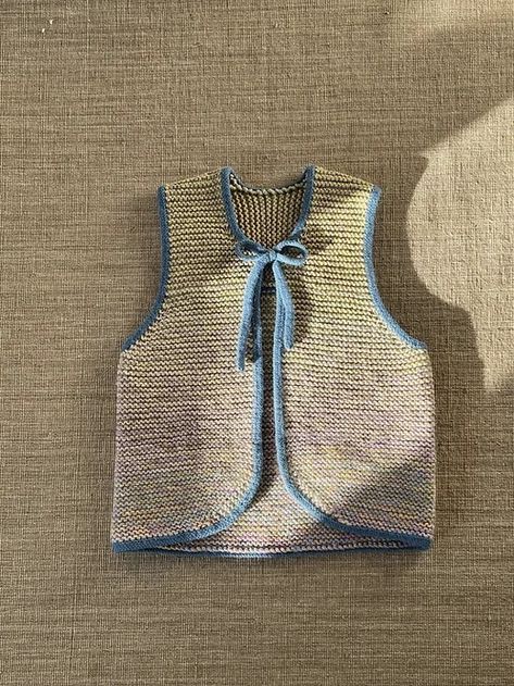 Knit Gilet, Knitted Gilet, Chunky Knit Vest, Knit Waistcoat, Knitted Vest, Knit Vest Button, Knit Vest Handmade, Knit Side Tie Vest, Sleeveless Knit Crochet Sweater Vest