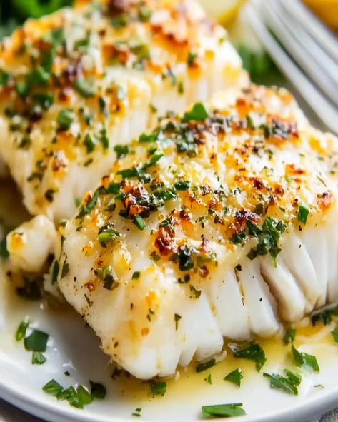 Savory Garlic Butter Cod with Lemon and Herbs Garlic Butter Cod, Optimal Recipes, Butter Cod, Cod Dishes, Cod Fish Recipes, Lemon Recipe, Fish Dinner Recipes, Garlic Herb Butter, Cod Recipes