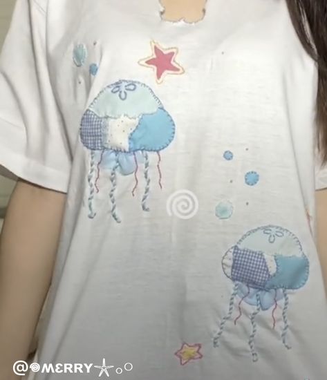 from 𖦹ʍɛʀʀʏ𓇼𓂂𓏸 on tik tok and whatever.i.made on insta Jellyfish T Shirt, Patchwork Tshirt, Jellyfish Shirt, Jelly Fish, Diy Stuff, Fishing Shirts, Jellyfish, Tik Tok, Jelly