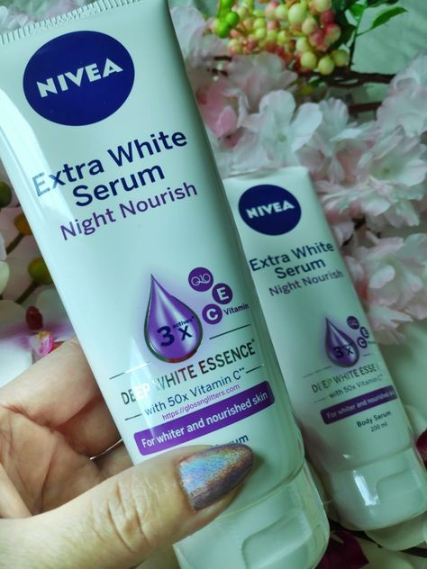 Body Whiting Products, Face Brightening Cream, Whitening Skincare Product, Body Brightening Products, Whiting Cream For Skin, Skin White Cream, Best Face Products Skincare, Nivea Night Cream, Best Drugstore Retinol