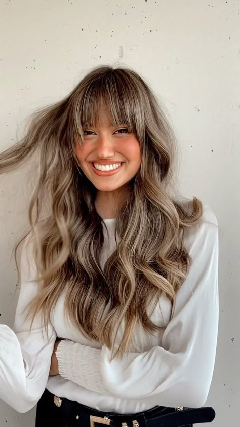 chrisweberhair on Instagram: Bombshell bronde 💣🐚 As much as I love a statement money piece I am always a lover of super sunkissed colours 🌊 colours that melt together… Ash Blonde Balayage With Bangs, Bronde Balayage With Money Piece Bangs, Long Hair With Bangs Balayage, Spring Hair Balayage, Brown Hair Blonde Highlights With Bangs, Brunette With Money Piece Bangs, Bronde Haircolor With Bangs, Bronde Balayage Bangs, Money Piece Balayage With Bangs