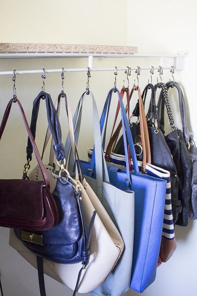 Purses In Closet, Organizing Purses, Organizing Purses In Closet, Store Purses, Small Closet Storage, Cleaning Closet Organization, Diy Purse Organizer, Shelf Makeover, Hanging Purses