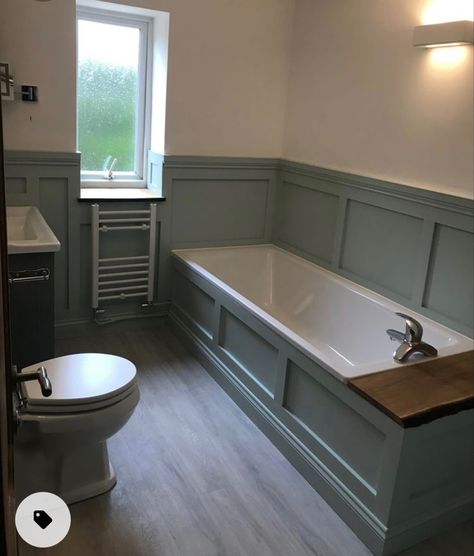 Bath Panelling Ideas, Panelled Bath Panel, Panelled Walls Green, Panelled Walls Bathroom Ideas, Bathroom Dado Rail, Green Panelled Bathroom, Small Panelled Bathroom, Bathroom With Panelling, Green Panelling Bathroom