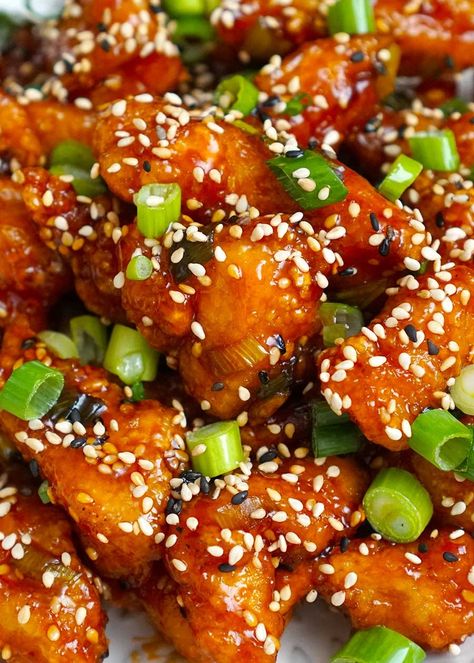 Honey Sesame Chicken - Khin's Kitchen | Chinese cuisine | Takeout style Sticky Asian Sauce, Honey Sesame Chicken Recipe, Honey Sesame Chicken, Sesame Chicken Recipe, Honey Sesame, Chinese Restaurants, Better Than Takeout, Asian Sauce, Sesame Sauce