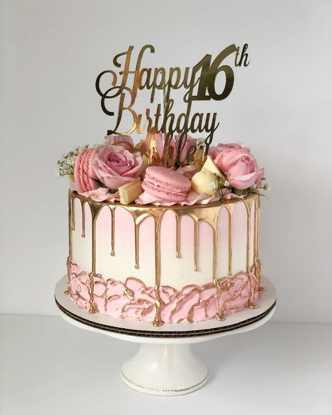 50 Birthday Cakes, Birthday Cake Wishes, Birthday Msgs, Birthday Cake Gift, Quince Cake, Sweet Sixteen Cakes, 17 Birthday Cake, 13 Birthday Cake, Gold Birthday Cake