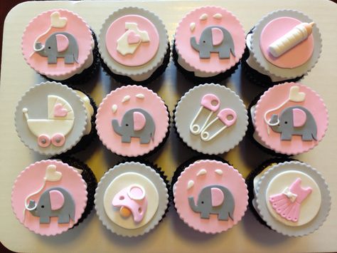 Pink and grey elephant cupcakes for baby shower. Unique Baby Shower Cakes, Baby Shower Cupcakes For Girls, Cupcake Fondant, Elephant Baby Shower Cake, Elephant Cupcakes, Ideas Cupcakes, Idee Babyshower, Baby Cupcake, Elephant Cakes