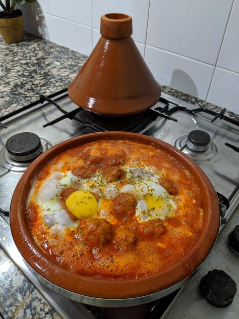 [Homemade] Meatball tagine #food #foods Moroccan Meals, Meatball Tagine, Moroccan Dinner, Delicious Food Image, Morocco Food, Algerian Food, Moroccan Dishes, Algerian Recipes, Harajuku 90s