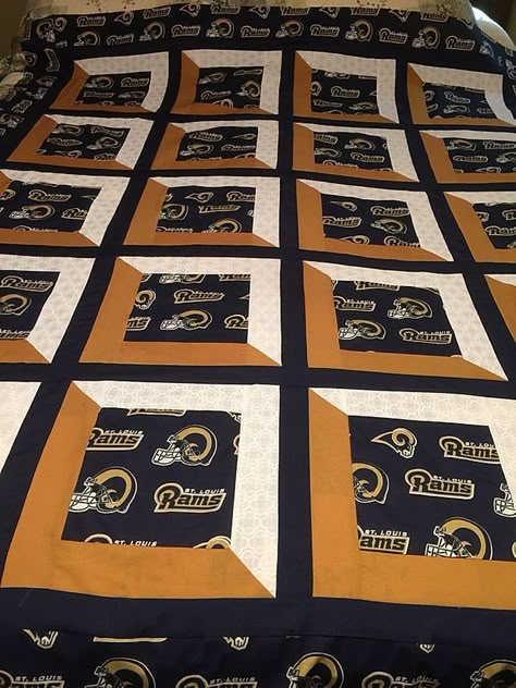 GALLERY | Quiltin Tia Quiltworks Tshirt Quilt Diy, Tshirt Quilt Pattern, Football Quilt, Cowboy Quilt, Sports Quilts, Tee Shirt Quilt, Quilt Blocks Easy, Panel Quilt Patterns, Big Block Quilts