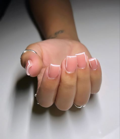 Natural Nail Inspiration, Outlined Nails, Nails Plain, Acrylic Nails Nude, Acrylic Toe Nails, Plain Nails, Nails Art Ideas, Girly Acrylic Nails, Work Nails