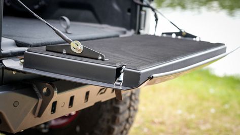 Want to know how we pad our drop down tailgates, bobbed beds, or half doors? To see how we do it go to the website and check out our new blog post "Customize Your Motobilt Jeep Accessories: A Step-by-Step Guide to Upgrading Your Drop Down Tailgate and Half Doors" #motobilt #dropdowntailgate #jktailgate #jltailgate #replacementtailgate #jeepupgrade #jeeplife Cargo Roof Rack, Jeep Scrambler, Jeep Jt, Half Doors, Jeep Yj, Rigid Industries, Jeep Jl, Jeep Tj, Jeep Parts