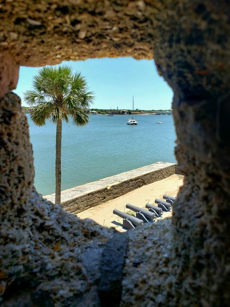 Castillo de San Marcos, St. Augustine Florida Photo by: Jennifer Michael San Augustine Florida, Saint Augustine Aesthetic, At Augustine Florida, St Augustine Florida Aesthetic, Emily Windsnap, Florida Gothic, Saint Augustine Florida, Dreamscape Architecture, Spanish Architecture