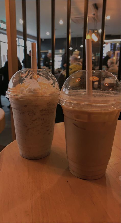 iced coffee Coffe Aesthetic Instagram Story, Snap Coffee Story, Coffee Photos Aesthetic, Coffe Aesthetic Snap, Iced Coffee Snapchat Stories, Cofee Astethic Snap, Aesthetic Coffee Picture, Coffee Shop Astethic, Coffee Shop Story Instagram