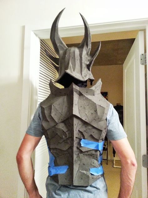 Skyrim Daedric Armor, Skyrim Armor, Daedric Armor, Armor Cosplay, Prop Maker, Larp Armor, Costume Tutorial, Medieval Armor, Cosplay Characters