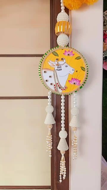 Pichwai Toran, Bandhanwar Handmade, Handmade Diwali Decoration Items, Door Toran Handmade, Toran Designs Doors Handmade, Toran Diy, Indian Decor Diy, Toran Ideas, Handmade Toran