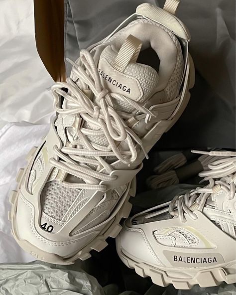 Balenciaga Track Shoes, Balenciaga Shoes Outfit, Balenciaga Sneakers Outfit, Balenciaga Sneaker, Yves Saint Laurent Bag, Balenciaga Track Sneakers, Balenciaga Shoes Sneakers, Cultural Travel, Sneakers Luxury