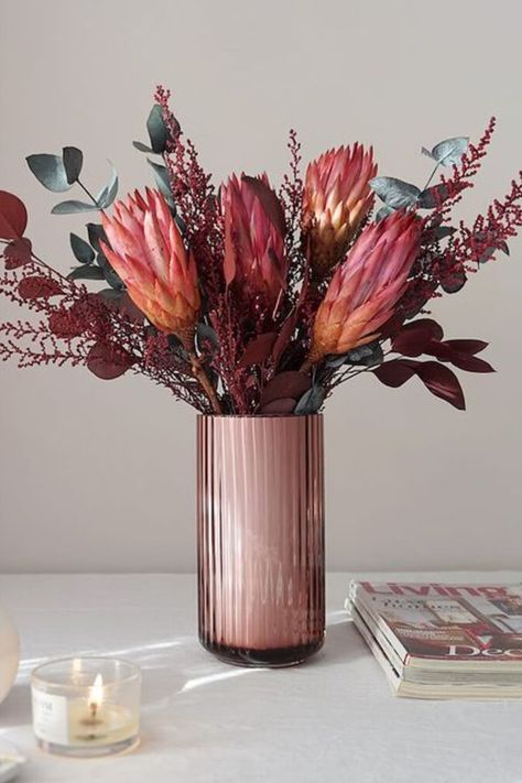 Flowers With Eucalyptus, Preserved Flower Bouquet, Protea Flowers, Letterbox Flowers, Protea Flower, Flower Subscription, Rose Orange, Preserved Flowers, Flower Care