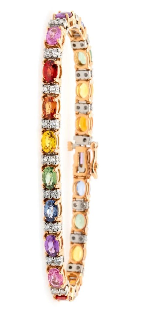 Oliver Smith, How To Wear Rings, Colour Splash, Rainbow Sapphires, Rainbow Jewelry, Blue Color Schemes, Sapphire Bracelet, Layered Jewelry, Natural Sapphire