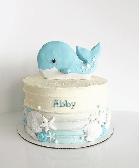 Whale Cake Design Images (Whale Birthday Cake Ideas) 1 Layer Birthday Cake, Whale Themed Birthday Party, Whale Party Ideas, Baby Beluga Birthday Party, Whale Cake Ideas, Sea Theme Birthday Cake, First Birthday Cakes For Boys, Whale Theme Birthday Party, Sea Cake Ideas