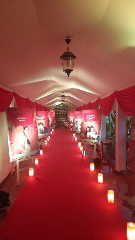 Bollywood Theme Sangeet, Bollywood Retro Theme Party Decoration, Retro Theme Party Decoration, Retro Bollywood Theme, 50th Golden Birthday, Bollywood Party Decorations, Indian Party Themes, Retro Theme Party, Bollywood Night